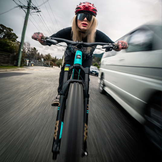 Pit Viper o apagão dos anos 2000 4XB4L153