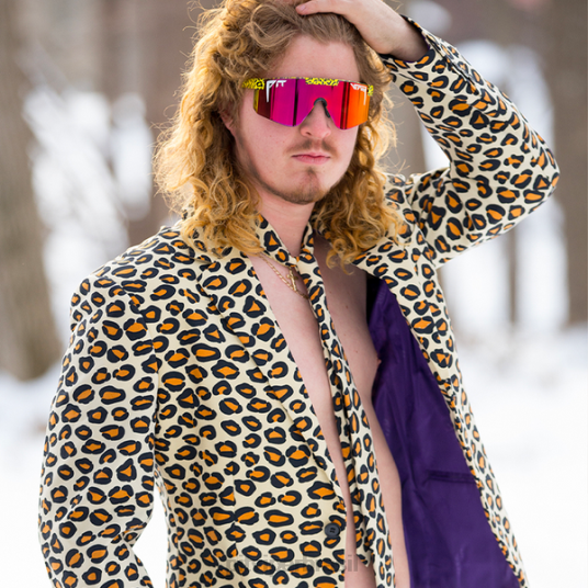 Pit Viper o carnívoro anos 2000 4XB4L105