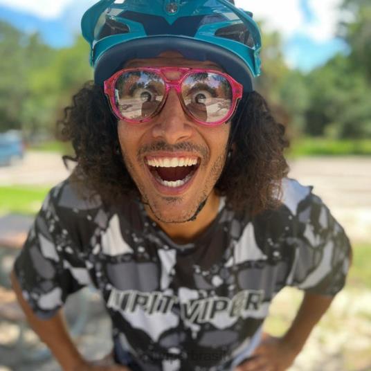 Pit Viper os frutos dos excitadores da paixão 4XB4L16